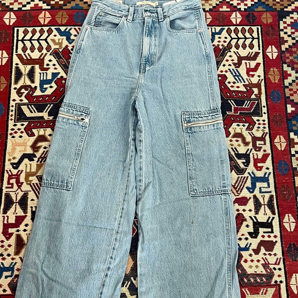 Levi's Utility High Loose Women's Jeans (W: 25; L: 31)
